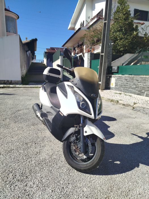 Kymco Downtown 125