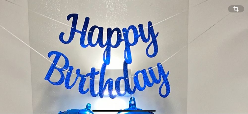 stelaz na balony+ napis „happy birthday”