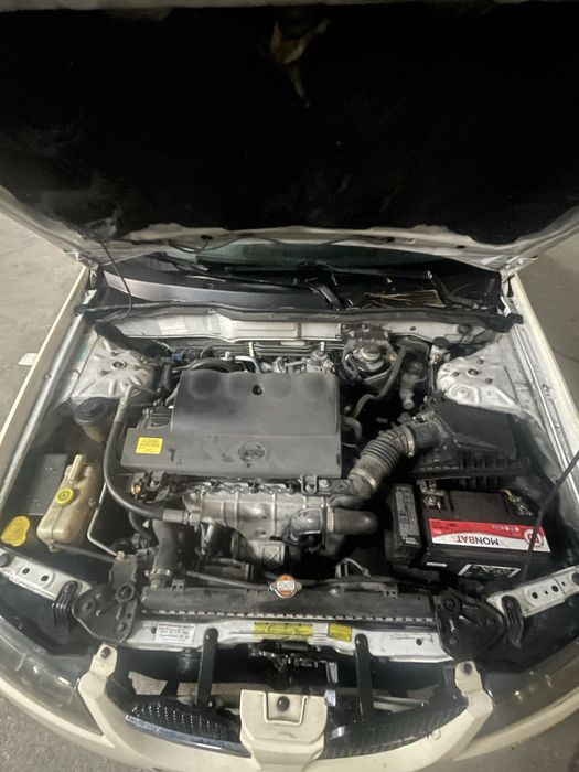 Nissan Almera 2.2