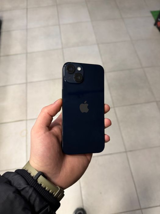 iPhone 14 256 g синього кольору