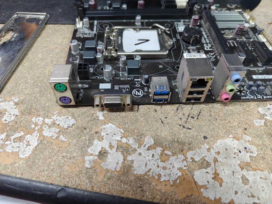 Мат. плата Gigabyte GA-H81M-S1 LGA1150 H81 SATA MicroATX 2DDR3