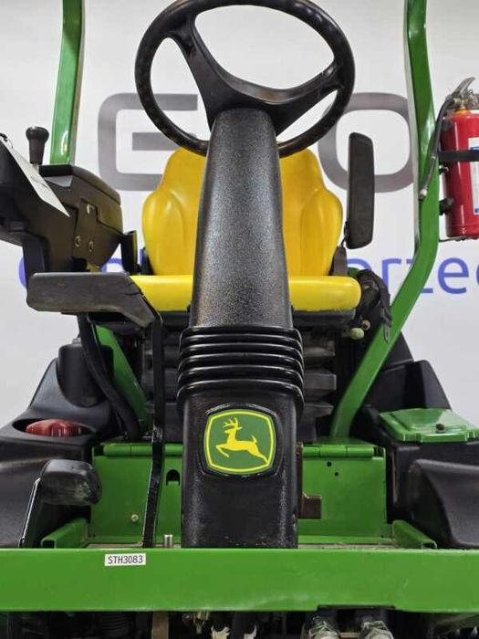 GLOBAL, Traktor do trawy John Deere Precision Cut 7500A *T056*
