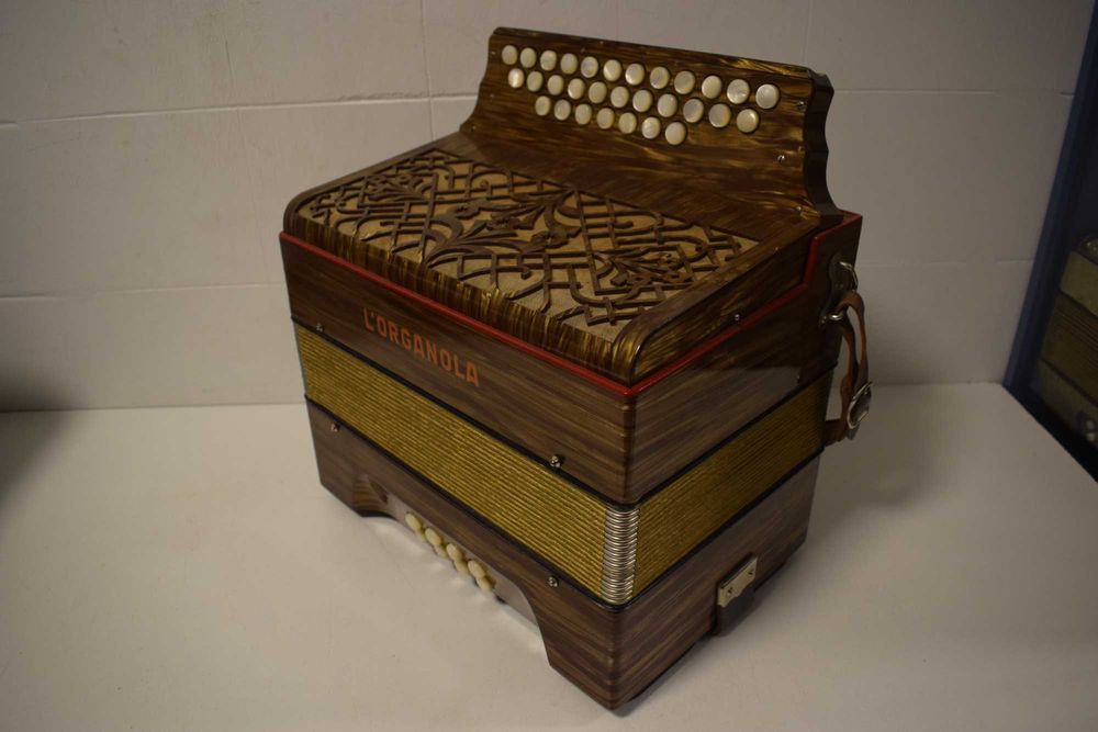 Concertina L. Organola 3 Voz Tonalidade La.  N 76