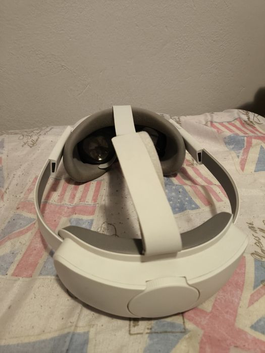 Pico 4 VR 128 gb