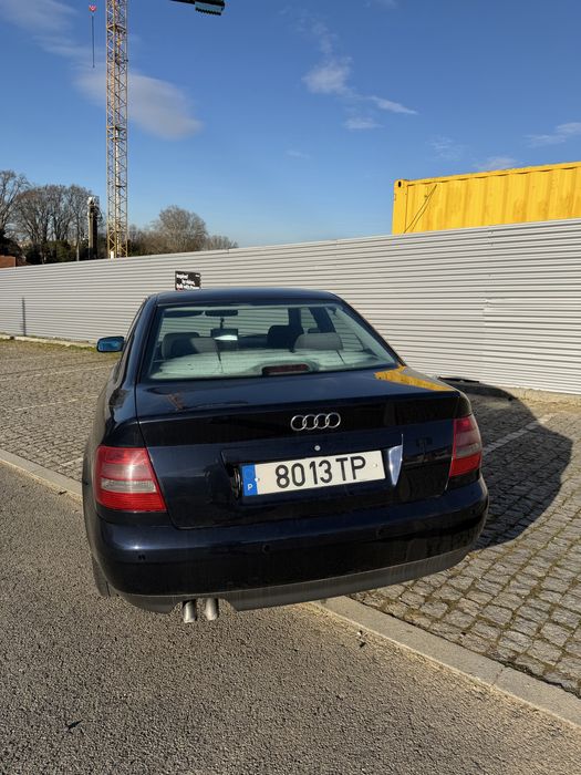 Audi A4 Sedan AFN 110cv