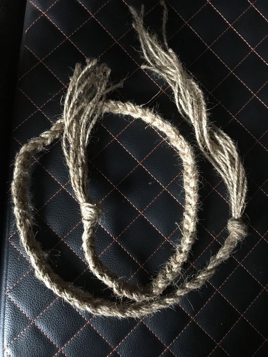 Плетена іграшка для котів