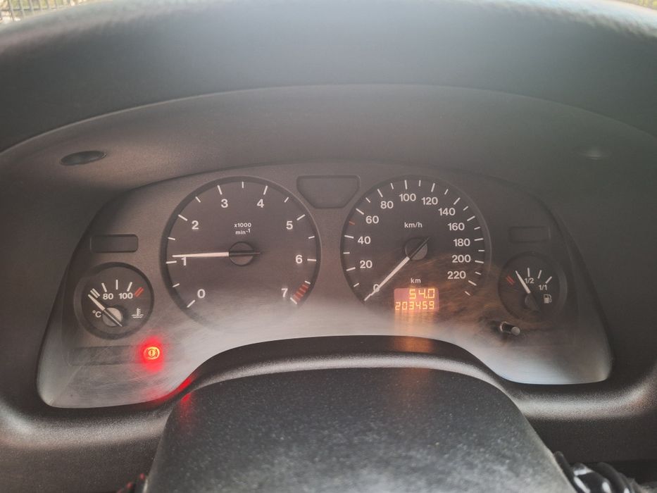 Opel Astra 8 zaworowy benzyna  tanio sprzedam
