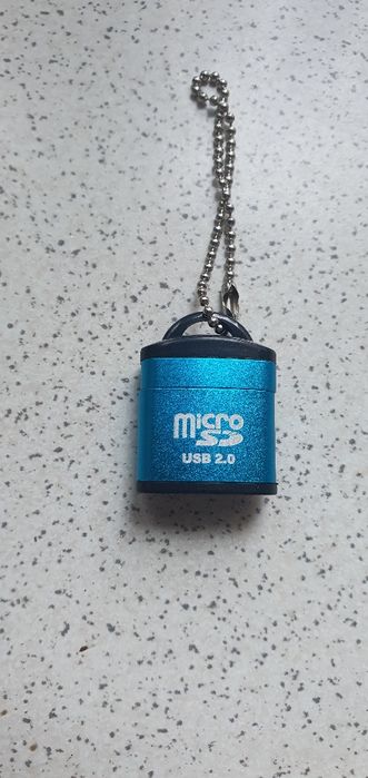 Czytnik kart Mikro SD na USB 2.0