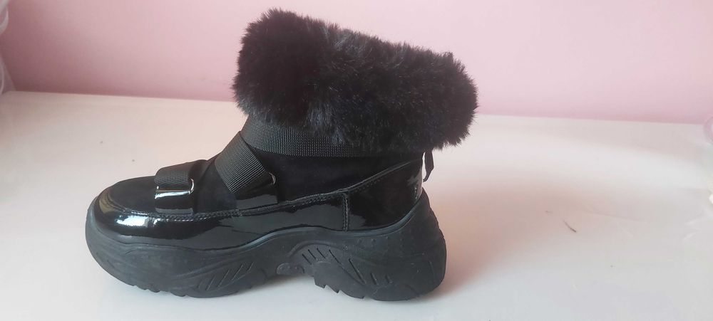 Buty zimowe damskie rozm.37