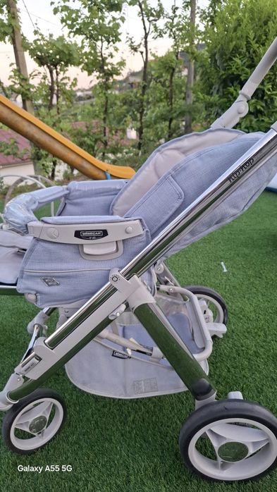 Vendo carrinho de bebé e acessórios completo