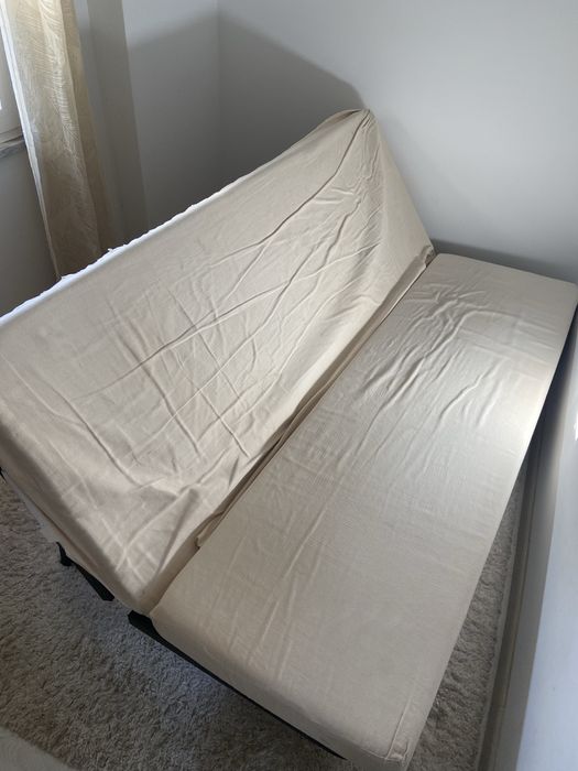 Sofa cliclack em bom estado