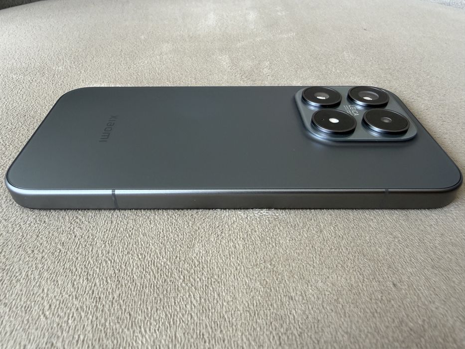 XIAOMI 17 12/512Gb Black (Global Version)