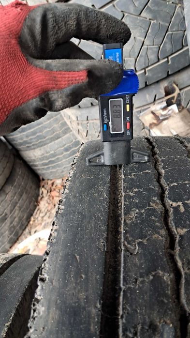 Шини вантажнi 225.75.17.5 Aeolus