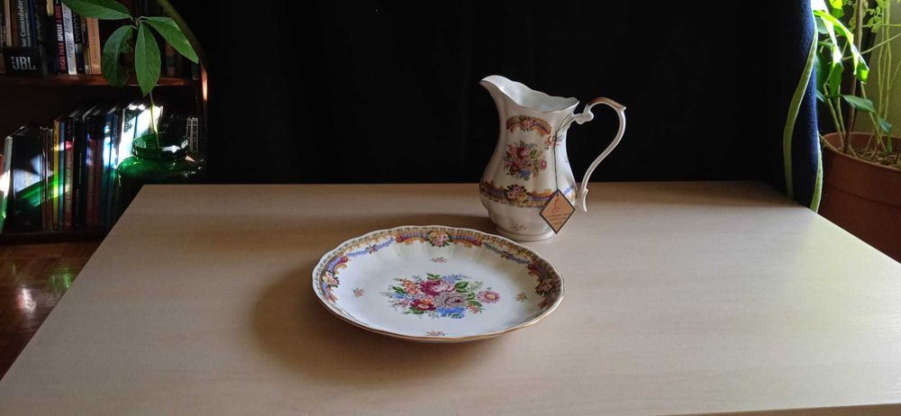 Limoges 12-Piece Set428624497523435523