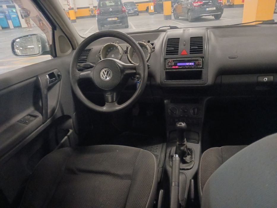 Polo 1.4 ano 2001 apenas 169 mil quilómetros