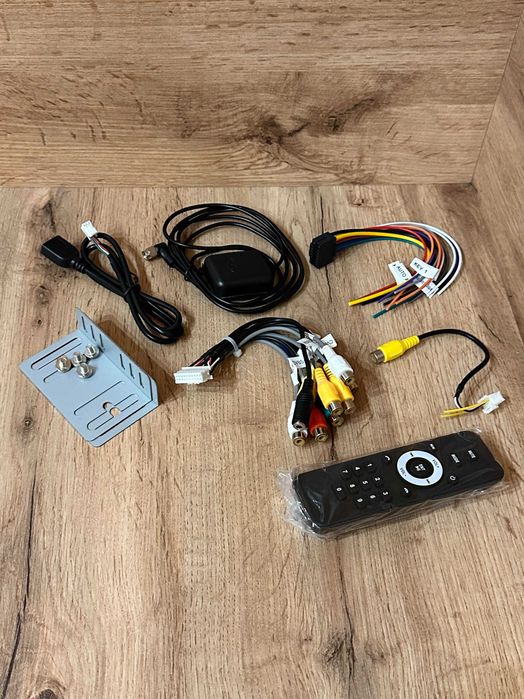 Авто магнитола 8708U Android 2/32GB WI-FI USB GPS Bluetooth