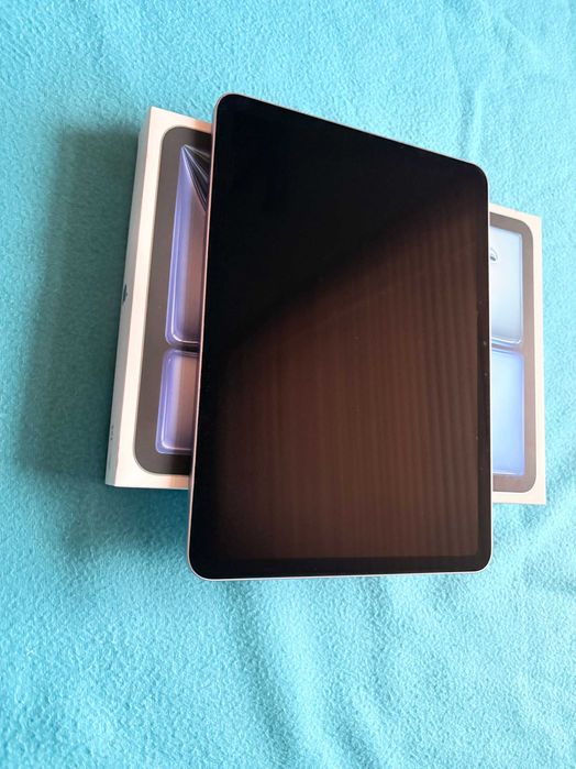 NIEUŻYWANY iPad Air 11" M2 128GB wifi fioletowy