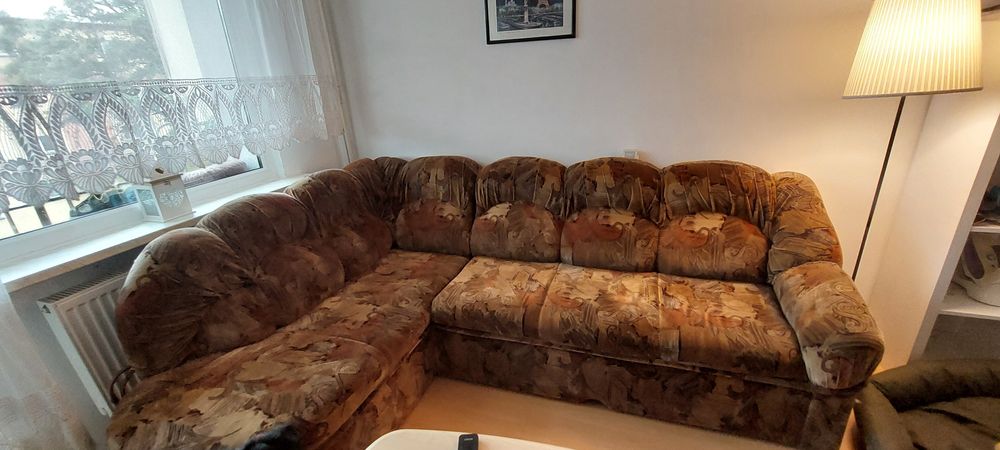 Naroznik bardzo mało uzywany rozkładany