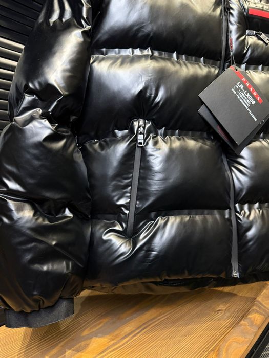 Jakość A1, import z zagranicy. Jak nowa, lekka, ciepła, PRADA