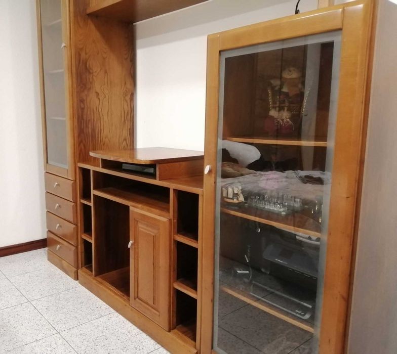 Opurtunidade Estante sala de estar