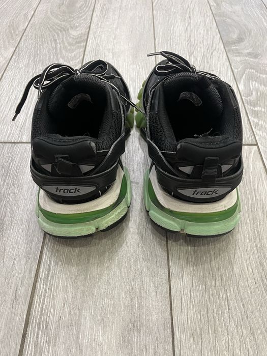 Balenciaga Track 1 Green Black Glow In The Dark (не led)