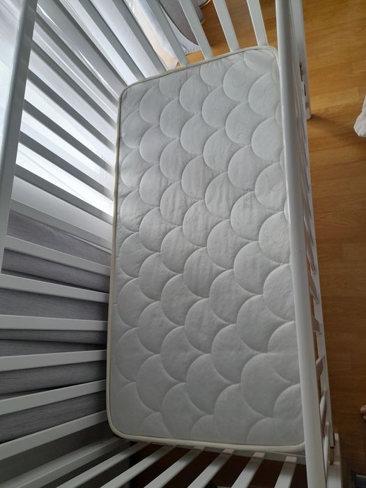 Colchão zippy 120x60 NOVO