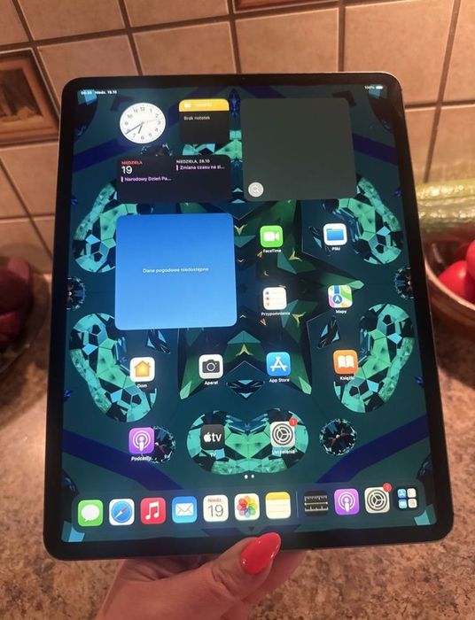 Tablet iPad Apple — ios 26 + NOWY RYSIK - PROCREATE