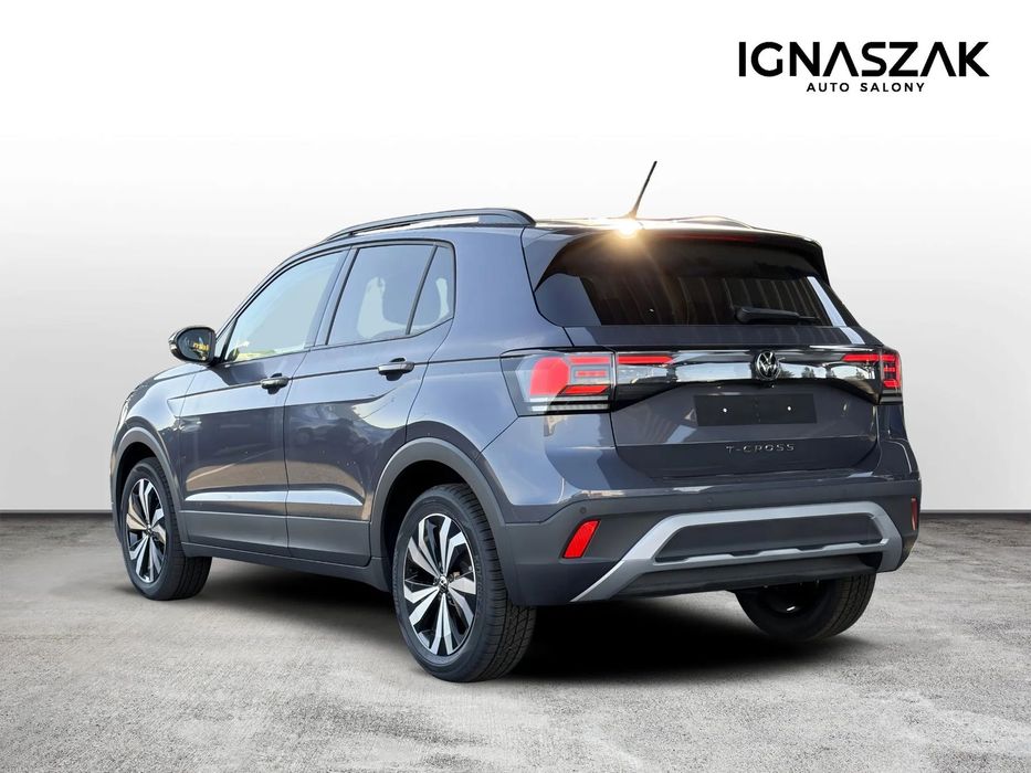 Volkswagen T-Cross Life Plus / Kamera Cofania / Climatronic