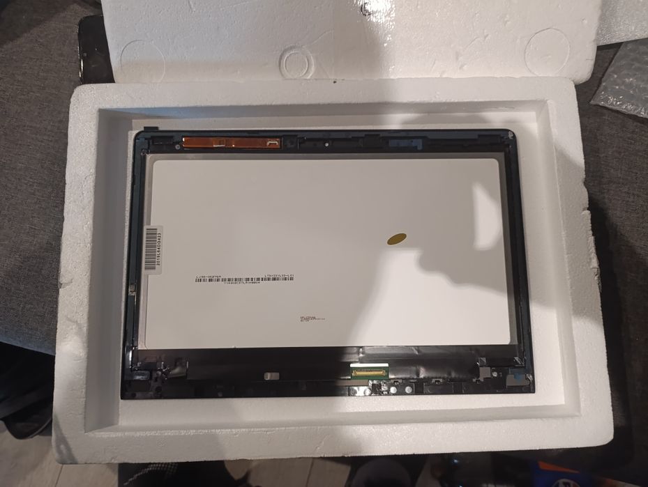 Matryca LED IPS 13,3" LTN133YL03-L01