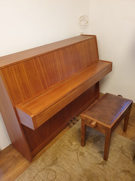 SPRZEDAM Pianino Super Stan