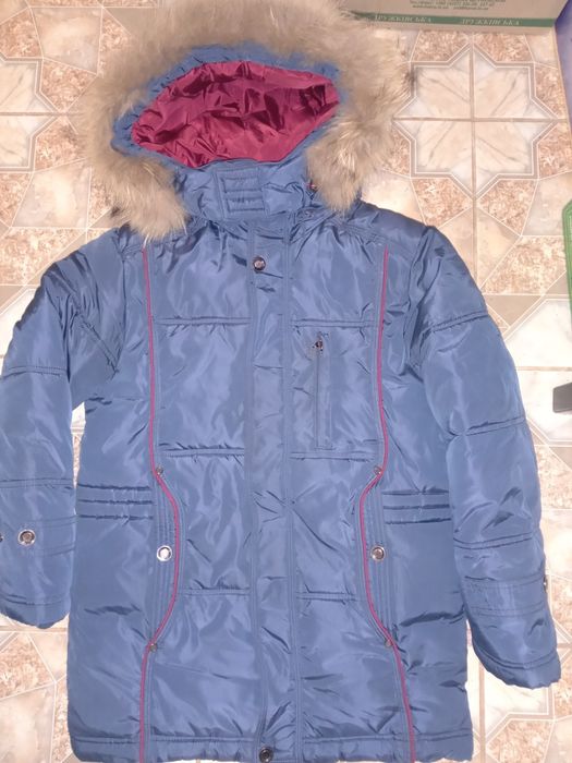 Зимова тепла курточка 134 р