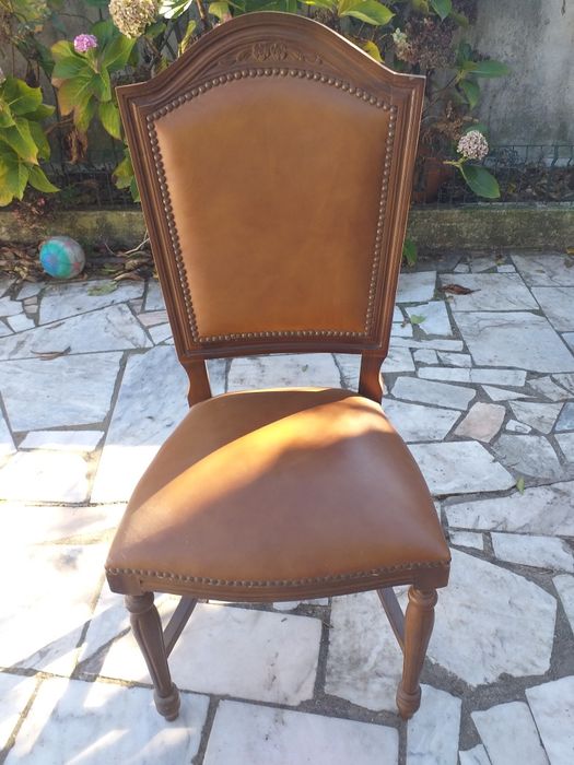 Mesa pés de galo com 6 cadeiras