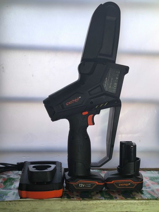 Мини пила-Dnipro-M CS-12