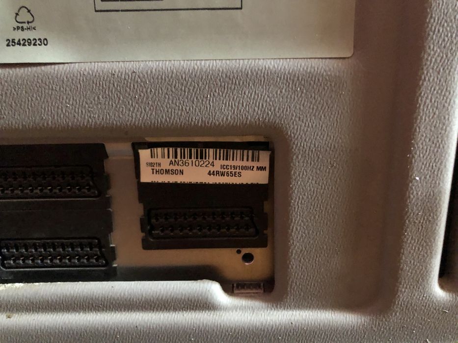 Телевізор Thomson діагональ 44 самовивіз торг