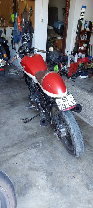 Honda custom 125