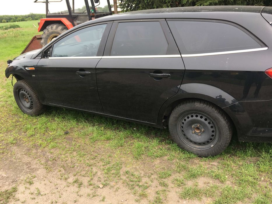 FORD MONDEO MK4 Maska pokrywa silnika kolor G6