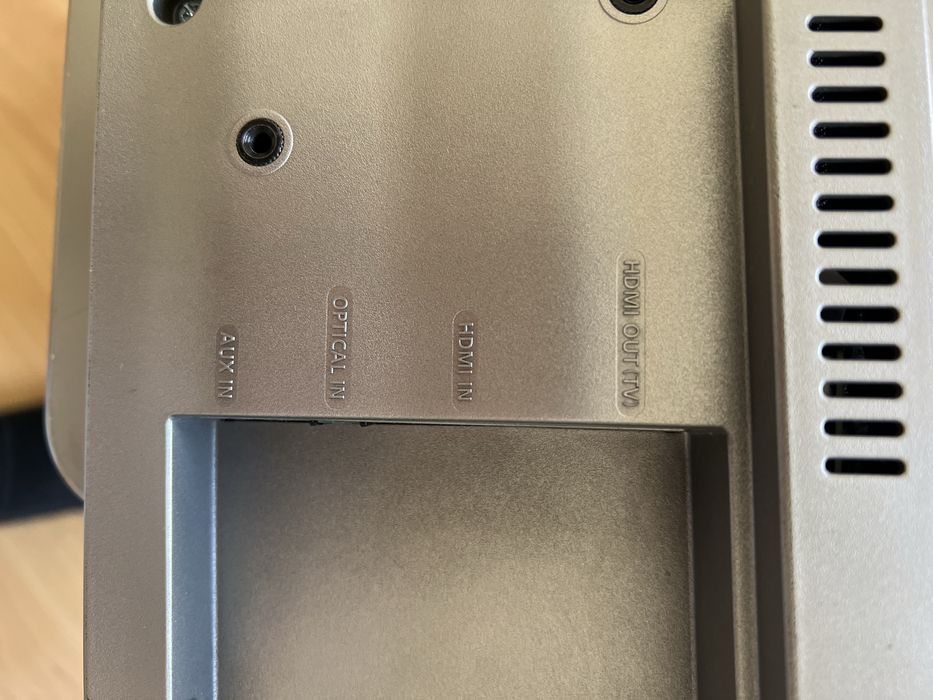 Soundbar curve samsung H7501
