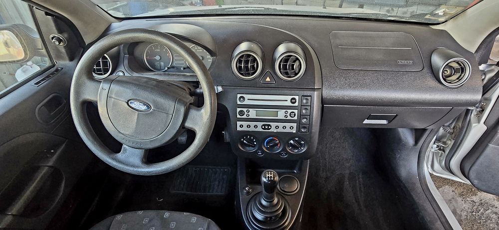 Fiesta Van Comercial 1.4tdci
