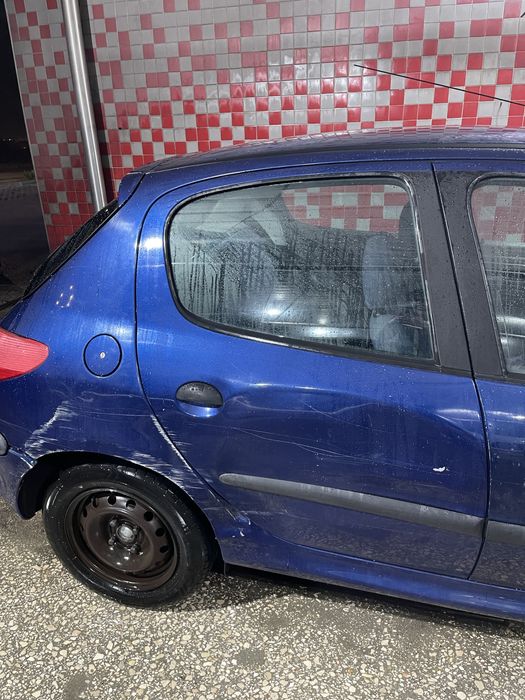 Pegeout 206 1.1i 2000