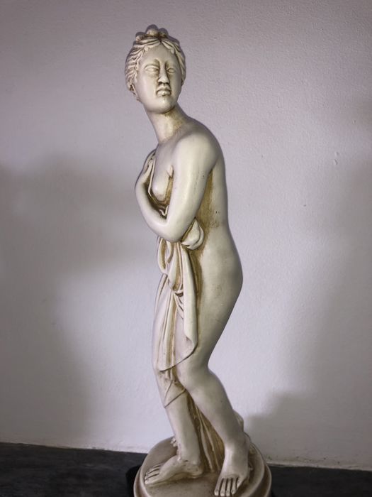 Estátua - Vénus decorativa