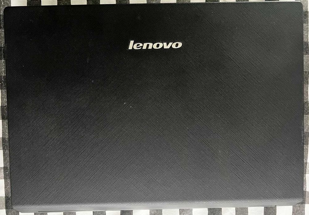 1_Komputer/Laptop LENOVO IdeaPad Y530