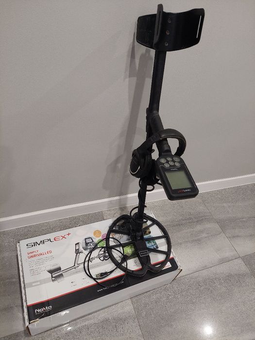 Wykrywacz metali Nokta Makro Simplex+ / Słuchawki