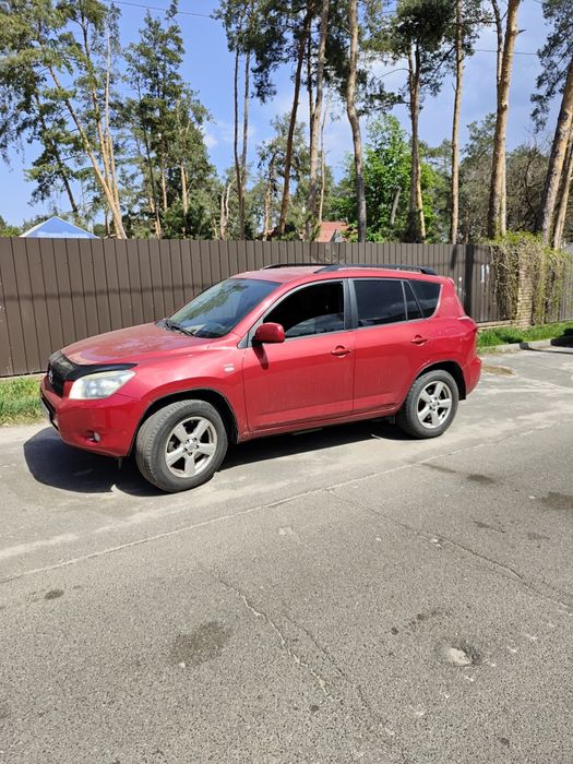 Продам Тайота  Raw4