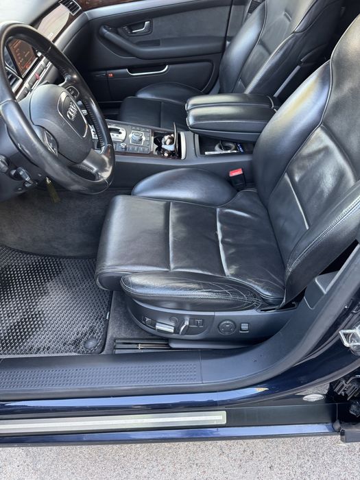 Ауді А8 рест ……..