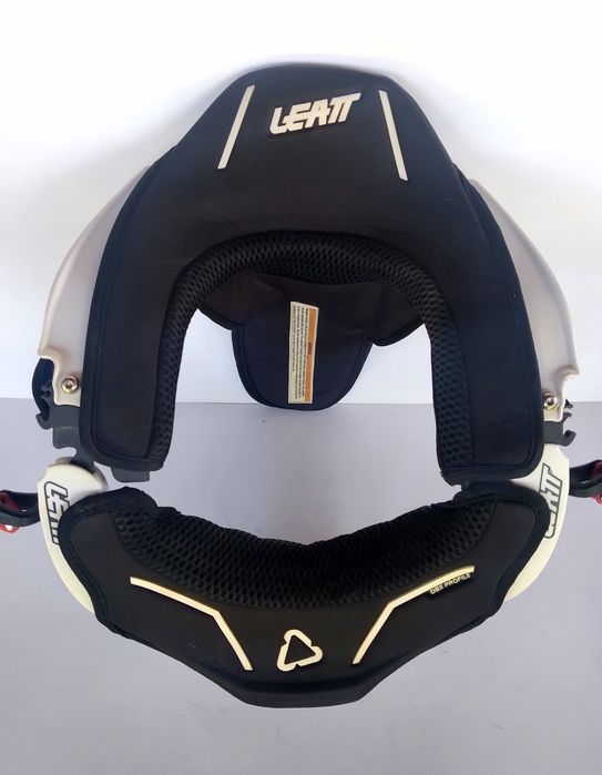 Protector Cervical Leatt Brace Ride
