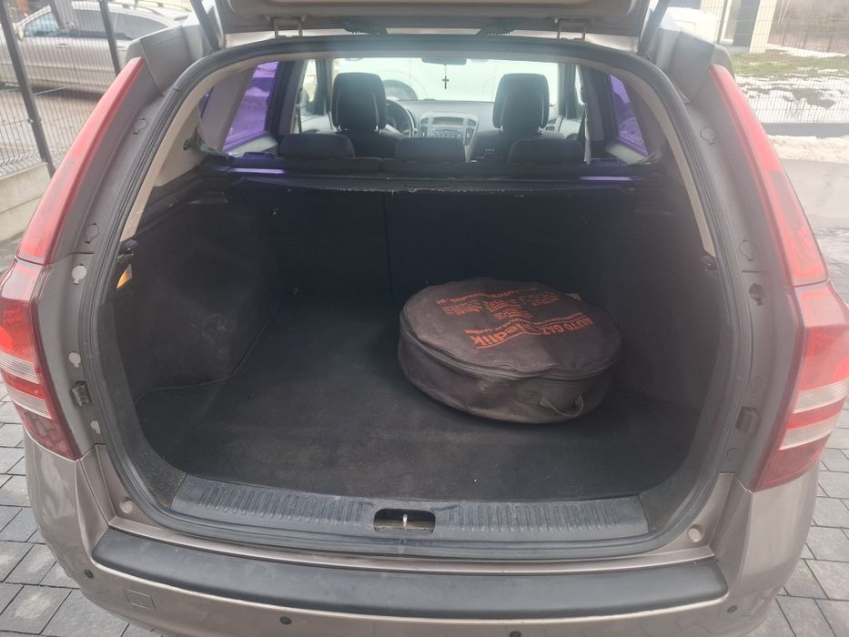 Kia ceed 1,6 benzyna + gaz