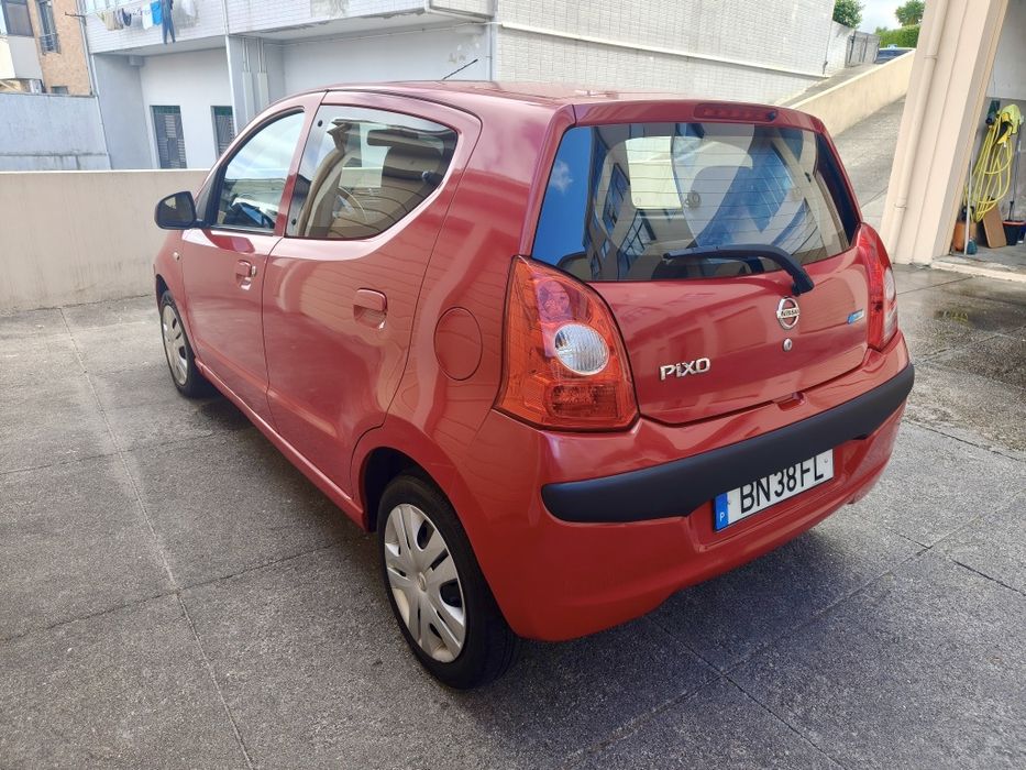 Nissan Pixo 1.0 - Económico