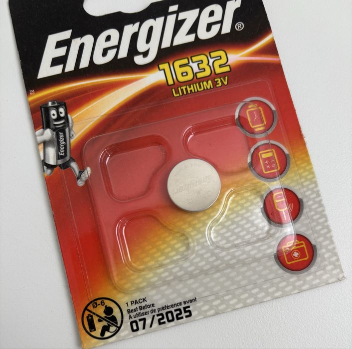 Duas pilhas 1632 Panasonic (oferta de 1 Energizer)