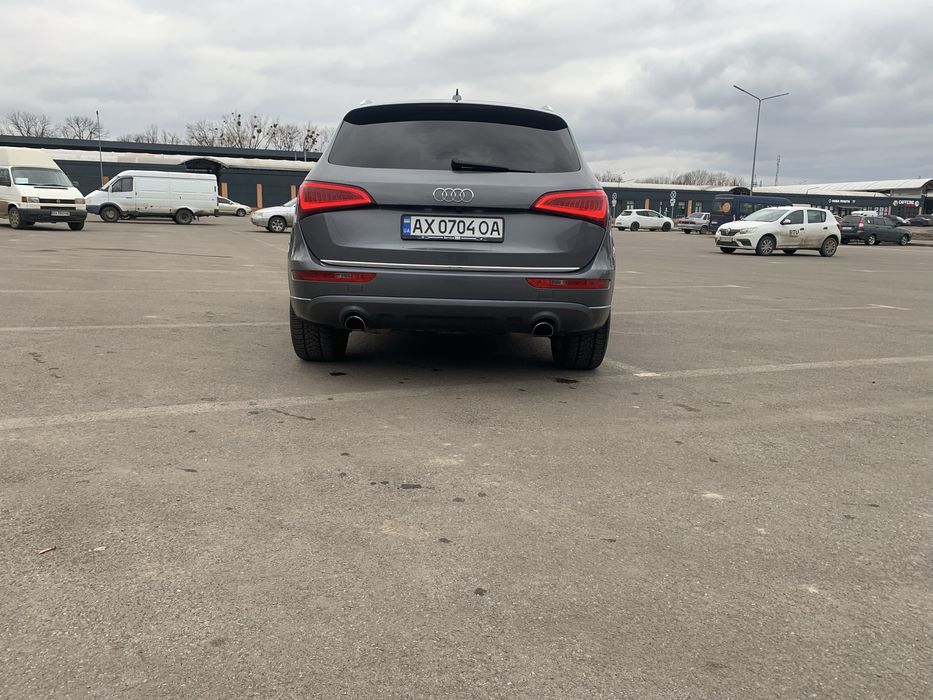 Продам Audi Q5 tfsi в гарному стані