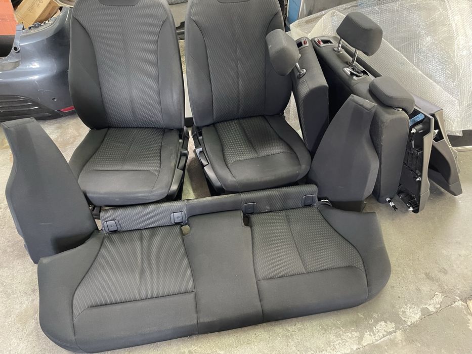Conjunto de Bancos Audi e BMW